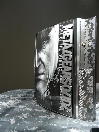 Illustration for article titled Custom Metal Gear Solid 4 PS3 Is Full Of Awesome Substance
